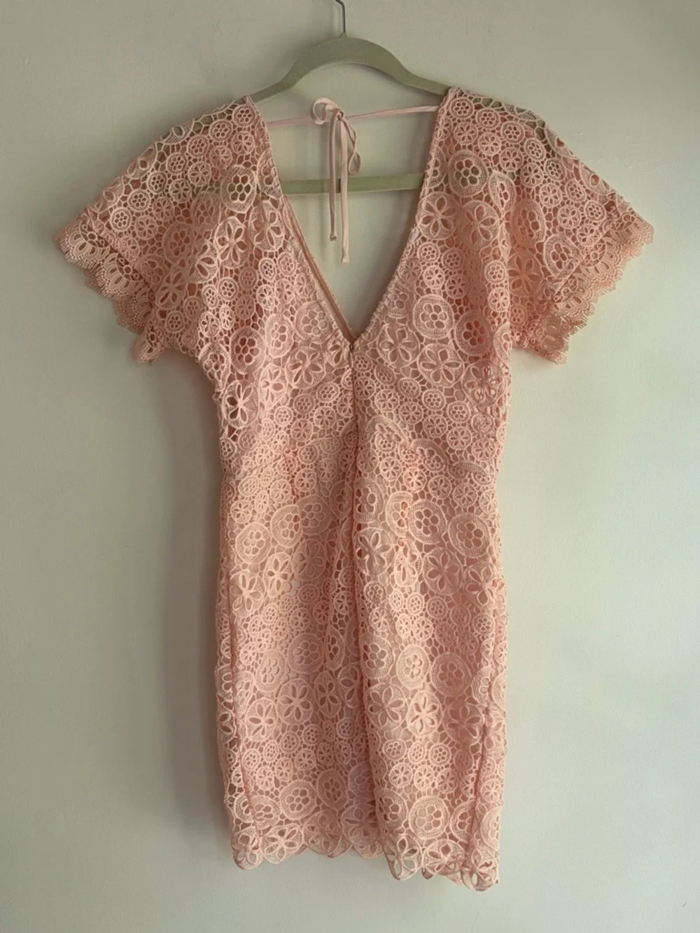 Lovers + Friends Pink Lace Overlay Short Sleeve Mini Dress Size M - Picture 4 of 7